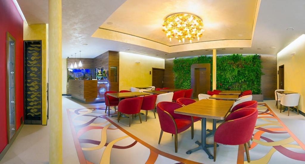 Hotel Air Holic Екстер'єр фото